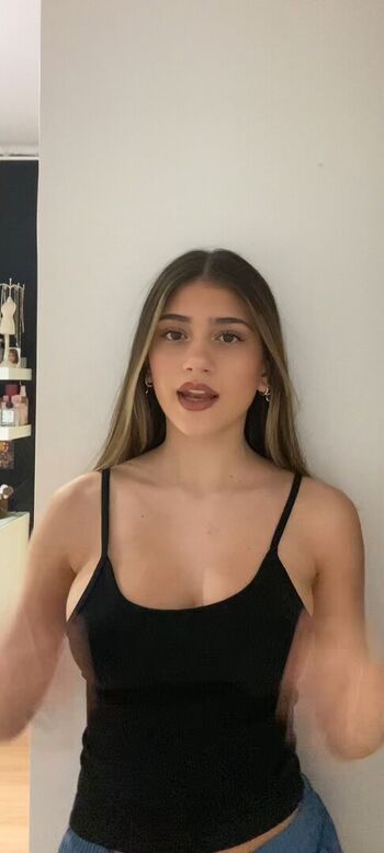 valeriiaacaro_ Leaked Nude OnlyFans (Photo 10)