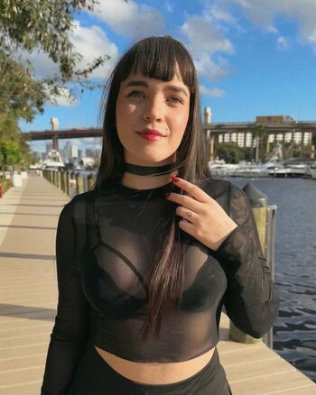 valinfernal Leaked Nude OnlyFans (Photo 3)