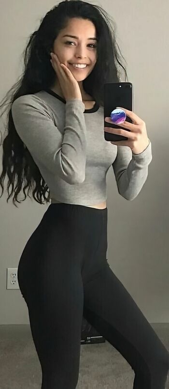 Valkyrae