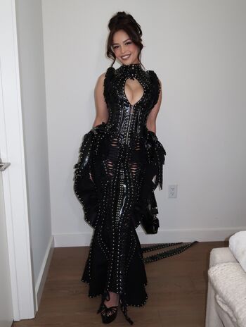 Valkyrae