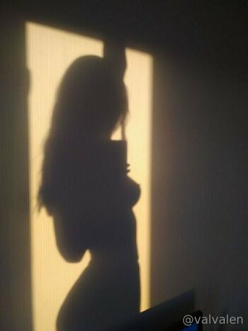 valvalen Leaked Nude OnlyFans (Photo 9)