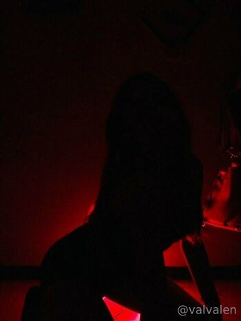 valvalen Leaked Nude OnlyFans (Photo 11)