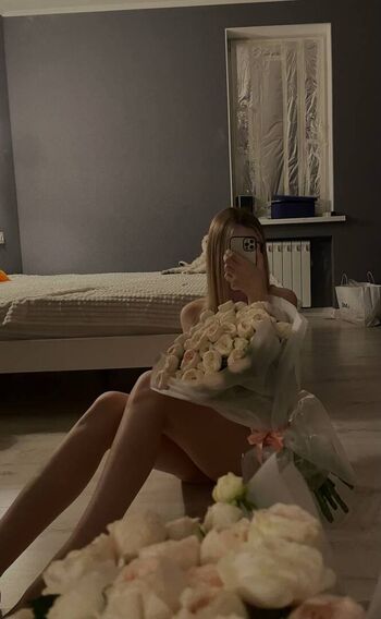 Valyusha Leaked Nude OnlyFans (Photo 4)