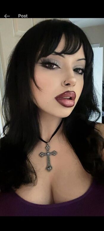 Vamppixiee Leaked Nude OnlyFans (Photo 76)