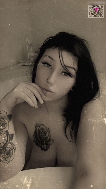 Van.sen Leaked Nude OnlyFans (Photo 171)