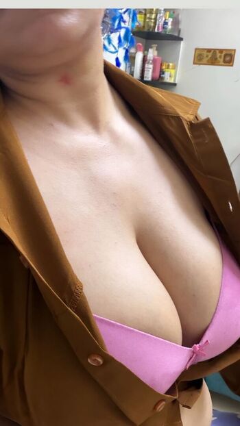 Vandana Pathak Leaked Nude OnlyFans (Photo 19)