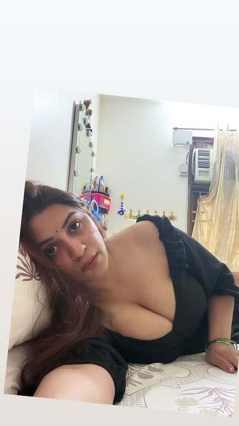 Vandana Pathak Leaked Nude OnlyFans (Photo 29)