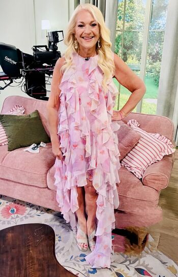 Vanessa Feltz Leaked Nude OnlyFans (Photo 9)