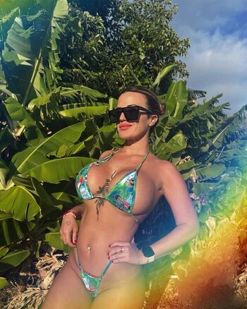 Vanessa Fernandez Leaked Nude OnlyFans (Photo 8)