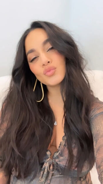 Vanessa Hudgens
