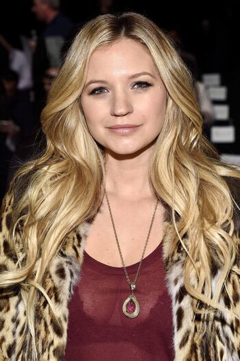 Vanessa Ray