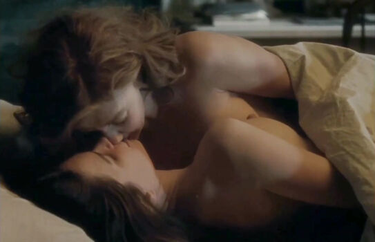 vanessakirby Leaked Nude OnlyFans (Photo 20)