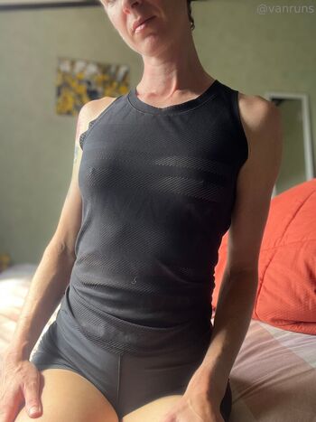 vanruns Leaked Nude OnlyFans (Photo 23)
