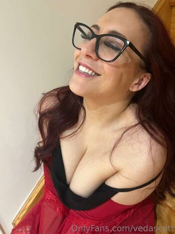 Veda Scott Leaked Nude OnlyFans (Photo 300)