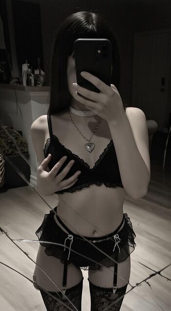 veildose Leaked Nude OnlyFans (Photo 19)