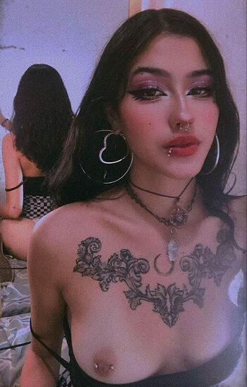 Venus_or13 Leaked Nude OnlyFans (Photo 2)