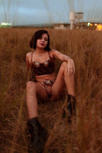 Vic_louren Leaked Nude OnlyFans (Photo 26)