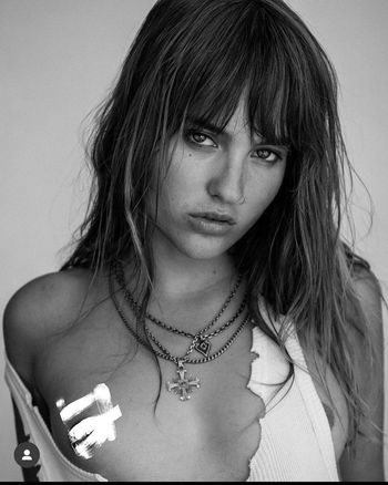 Victoria De Angelis