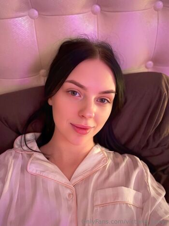 victoria_fairyy Leaked Nude OnlyFans (Photo 1)