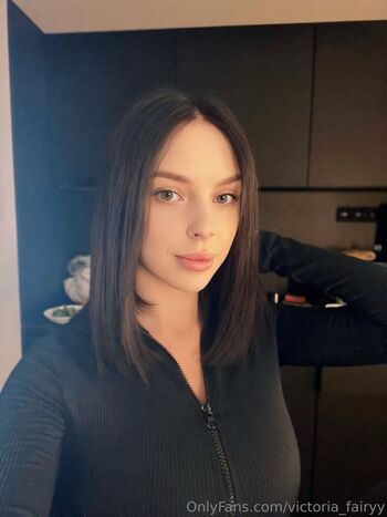 victoria_fairyy Leaked Nude OnlyFans (Photo 4)