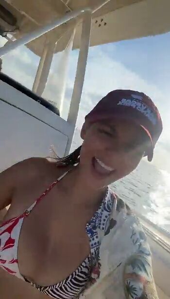 Victoria Justice Leaked Nude OnlyFans (Photo 2558)