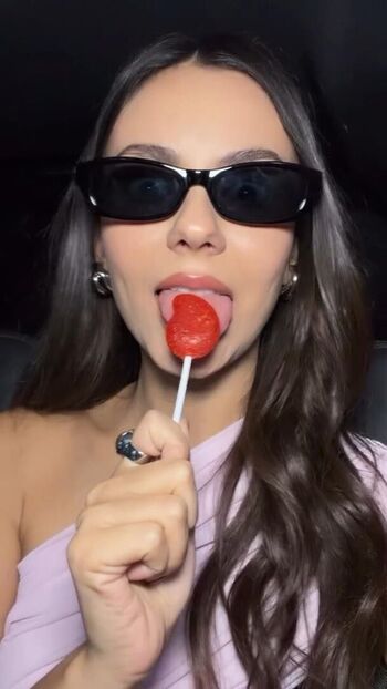 Victoria Justice