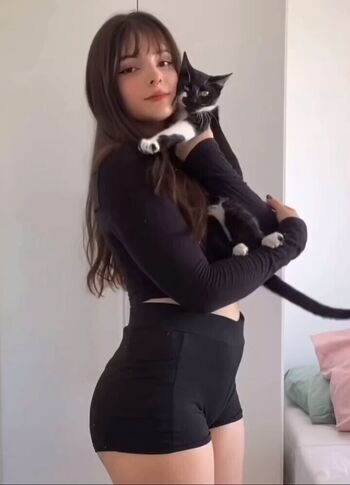 Victoria Ribeiro Leaked Nude OnlyFans (Photo 33)