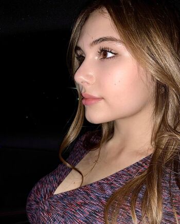 Vienna Maryce Leaked Nude OnlyFans (Photo 29)
