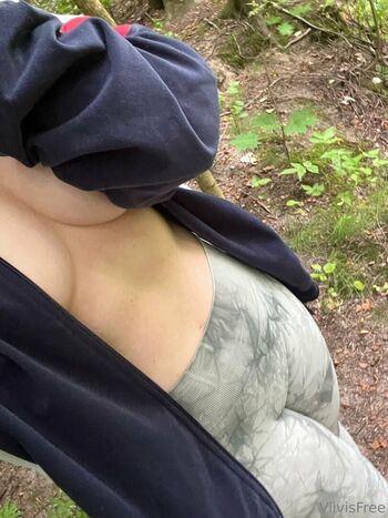 viivisfree Leaked Nude OnlyFans (Photo 21)