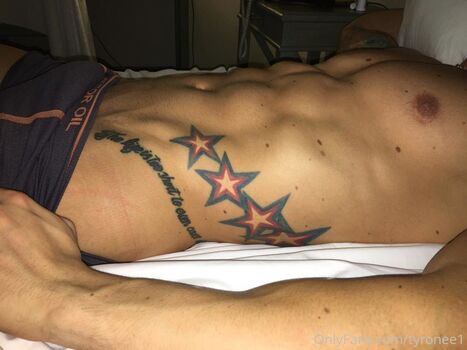 viktoronee Leaked Nude OnlyFans (Photo 4)