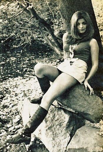 Vintage Starlets