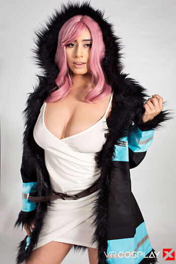 Violet Cosplay