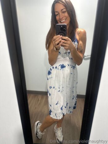violetnaughtyy