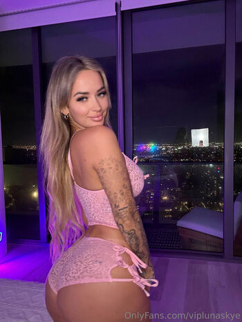 viplunaskye Leaked Nude OnlyFans (Photo 6)