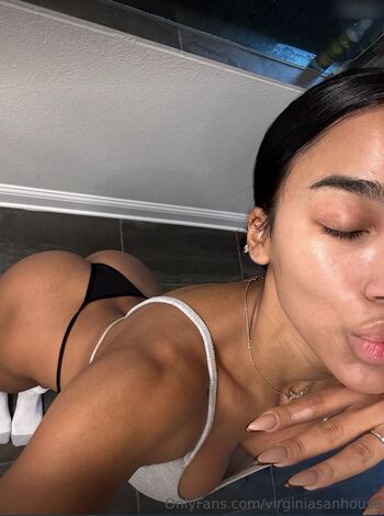 Virginia Sanhouse Leaked Nude OnlyFans (Photo 34)