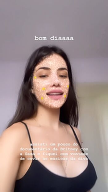 Vitória Castro Leaked Nude OnlyFans (Photo 3)
