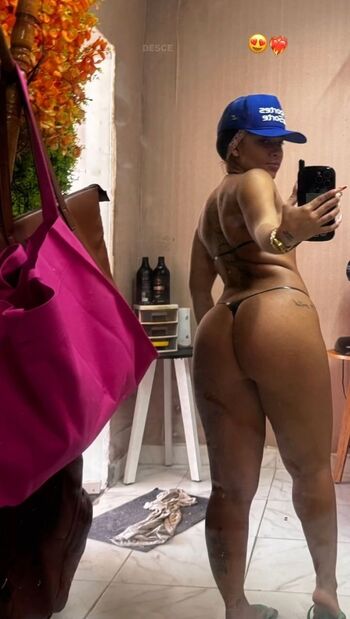 Vitoria Kelly Leaked Nude OnlyFans (Photo 53)