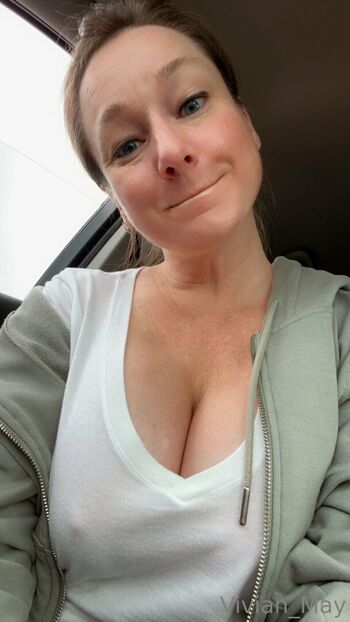 vivian_mayxxx
