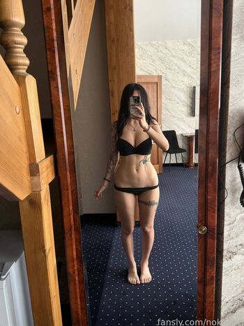 vivian_suon Leaked Nude OnlyFans (Photo 12)