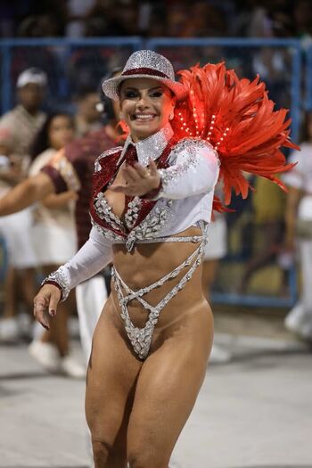Viviane Araujo