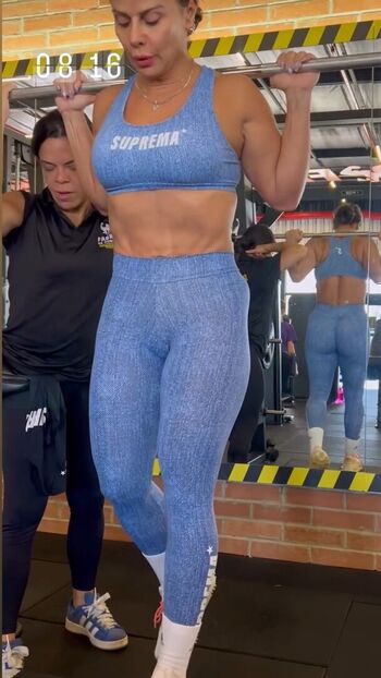 Viviane Araujo