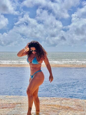 Viviane Araujo