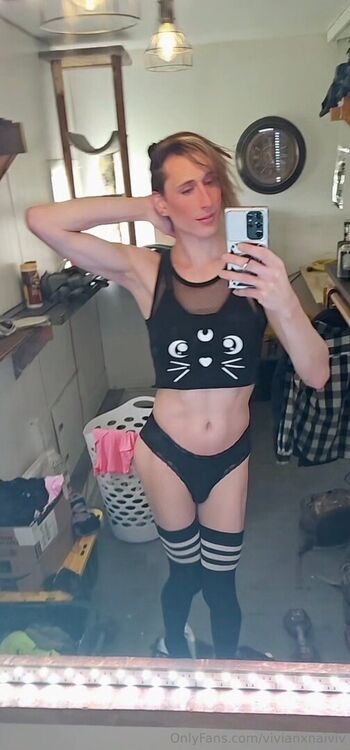 vivianxnaiviv