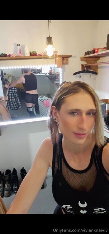 vivianxnaiviv Leaked Nude OnlyFans (Photo 51)