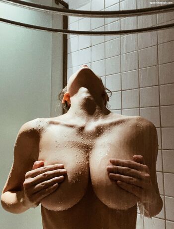 Voronina Leaked Nude OnlyFans (Photo 4)