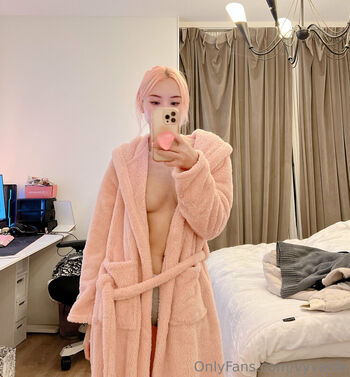 Vyvan Le Leaked Nude OnlyFans (Photo 399)