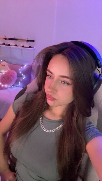wabiiisabii Leaked Nude OnlyFans (Photo 7)