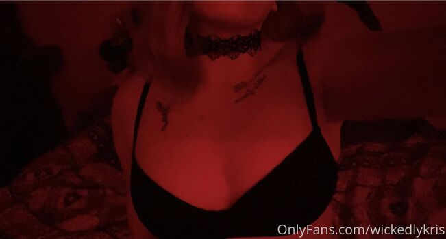 waifufantasies Leaked Nude OnlyFans (Photo 5)