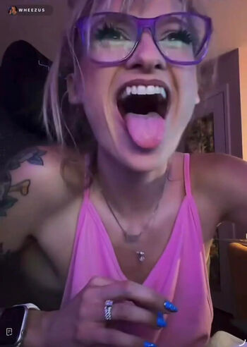 WheezyBlonde Leaked Nude OnlyFans (Photo 13)