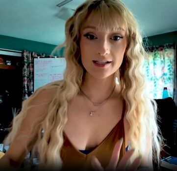 WheezyBlonde Leaked Nude OnlyFans (Photo 19)